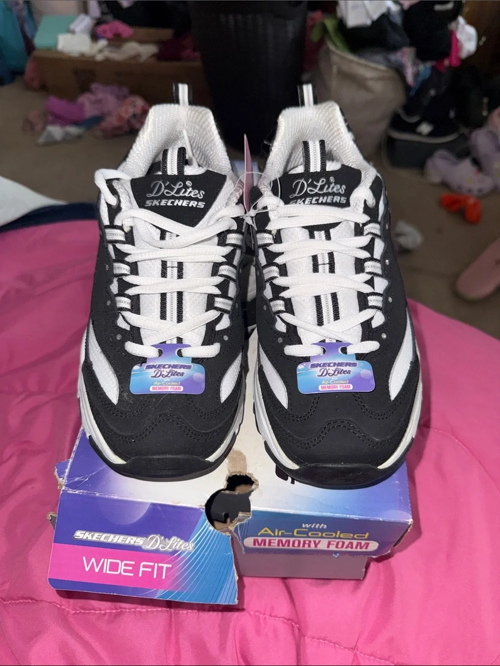 Skechers D'Lites Womens Black and White Lace-Up Sneakers